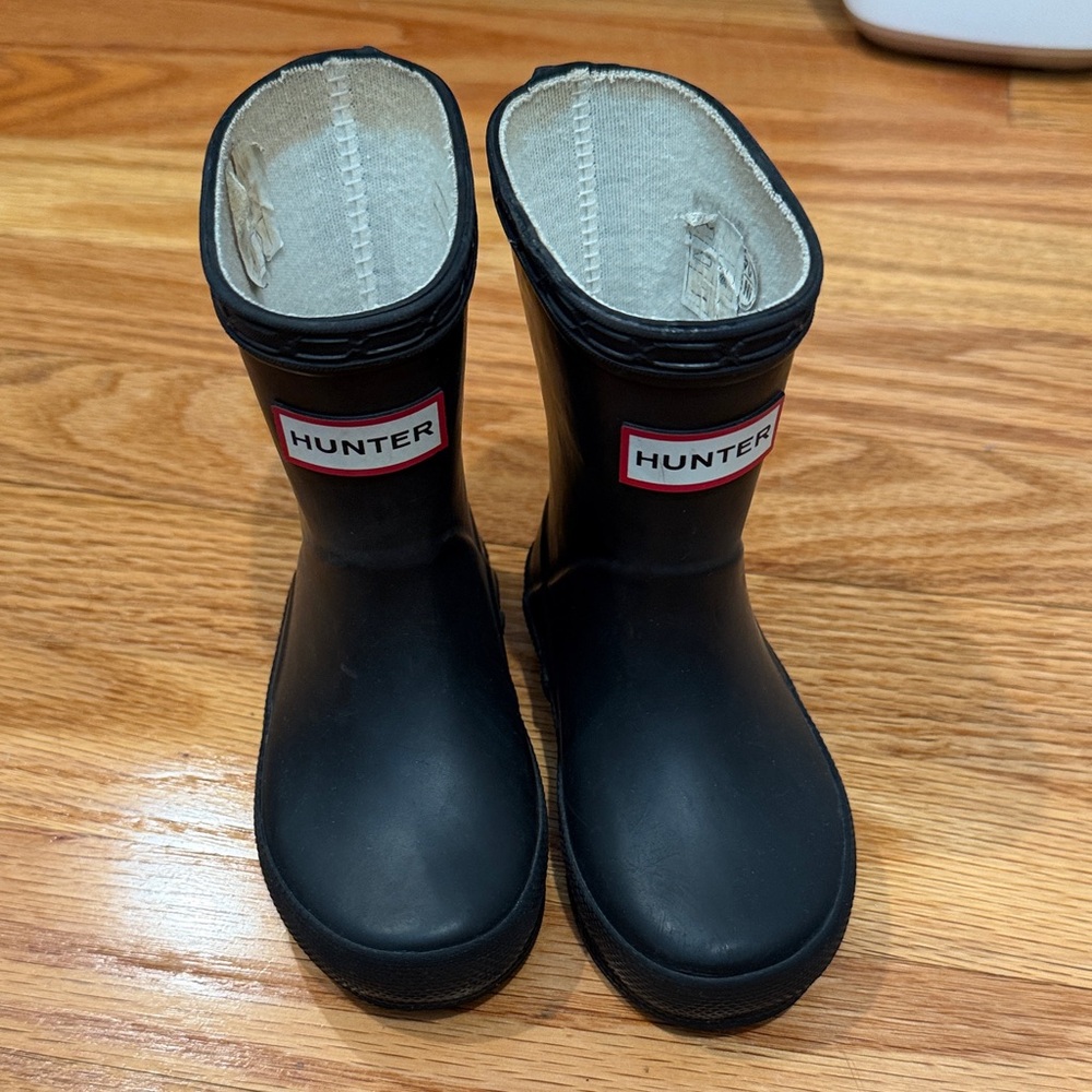 Hunter Kids Black Rain Boots with Red Logo Trim